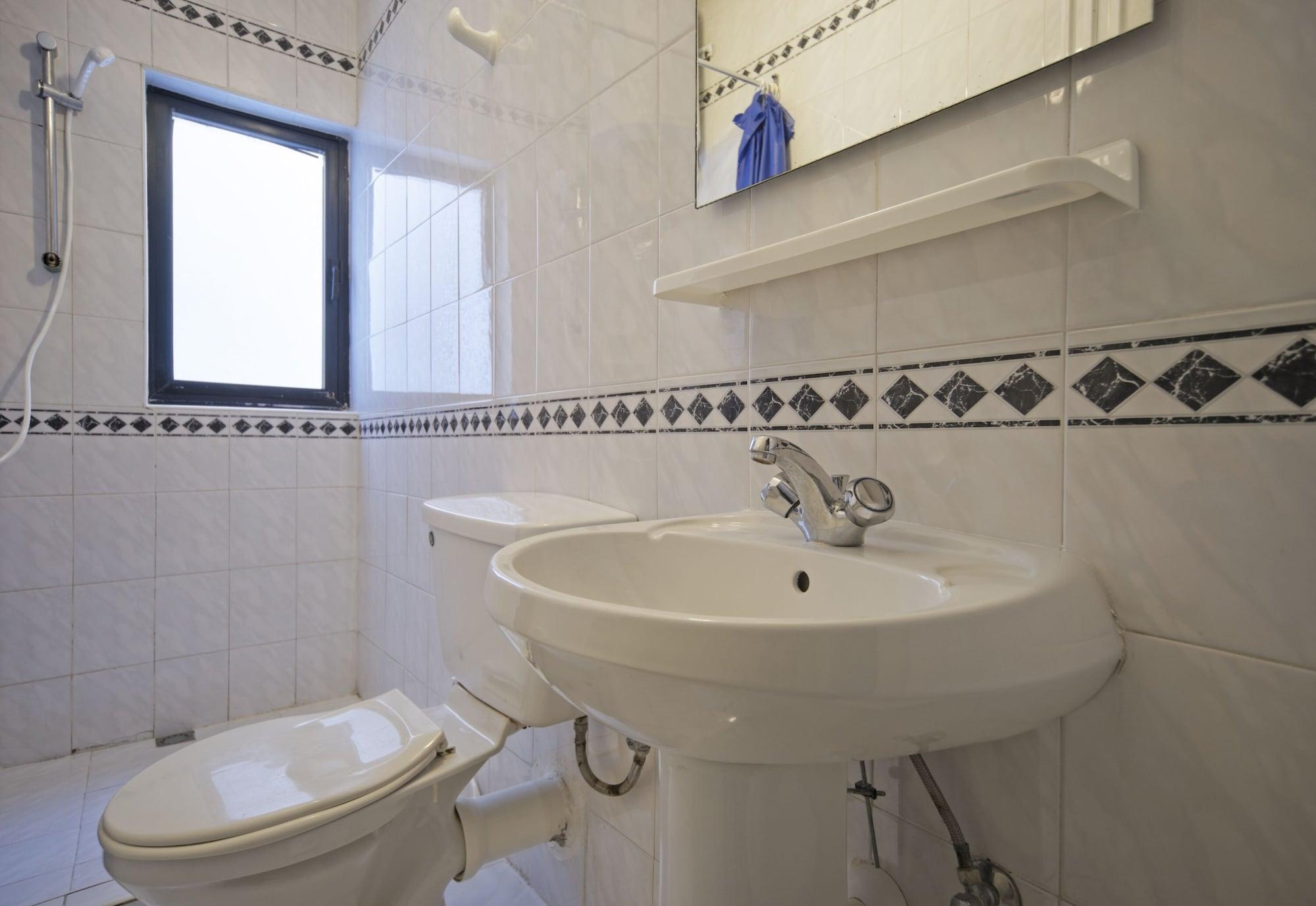 Hotel apartamentowy White Dolphin Complex