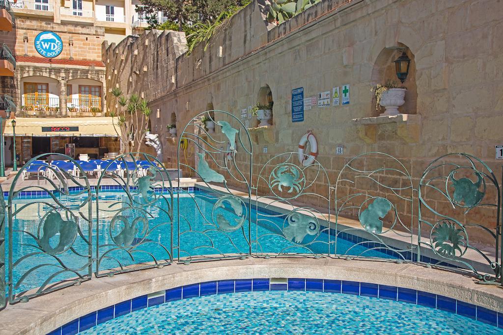 Hotel apartamentowy White Dolphin Complex Qawra