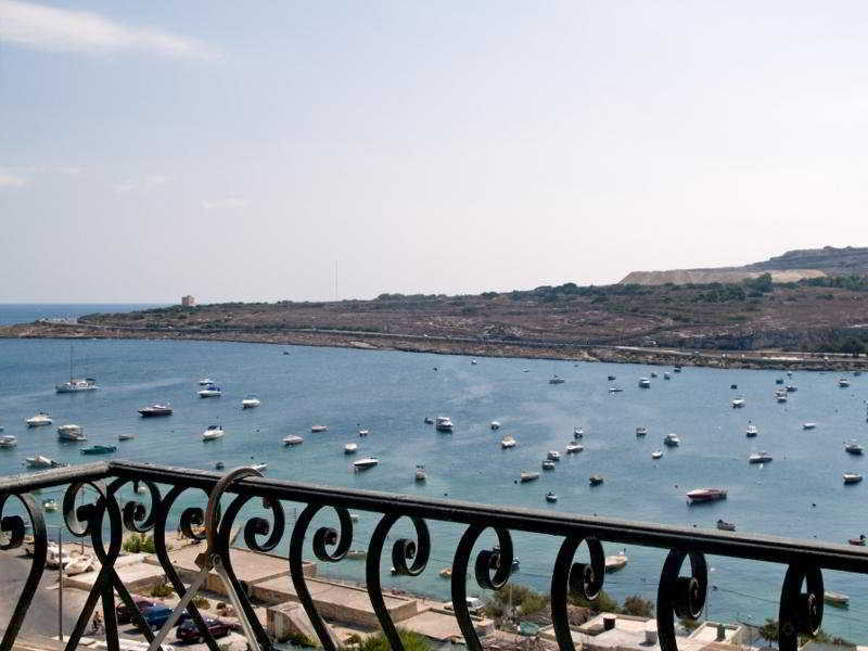 Hotel apartamentowy White Dolphin Complex Qawra