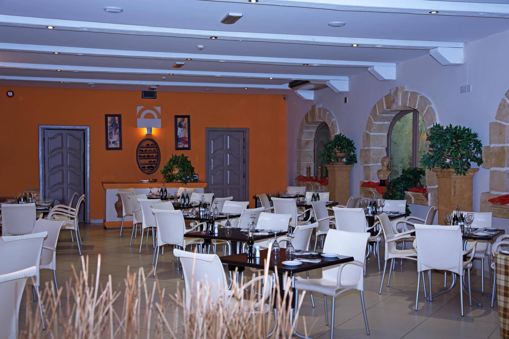 White Dolphin Complex 3* Qawra